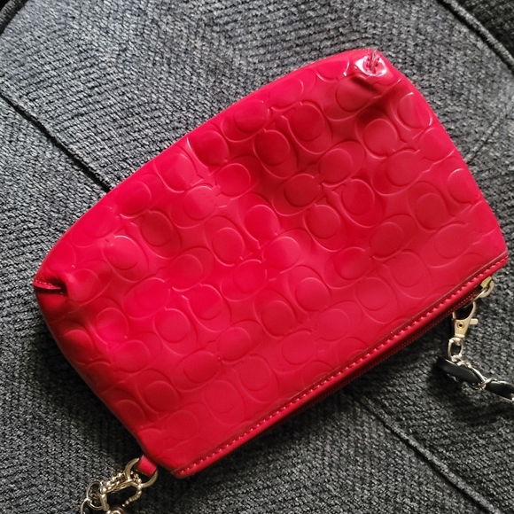 Coach Red Patent Leather Heart Charm Wristlet - Picture 8 of 14